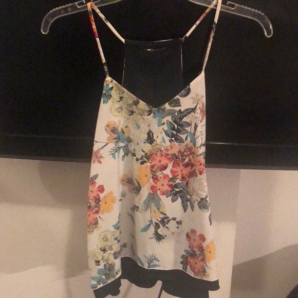 Floral talk but also reversible - Picture 1 of 1